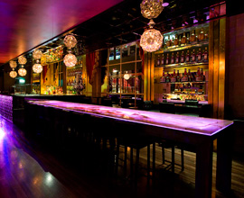Tavolo bar